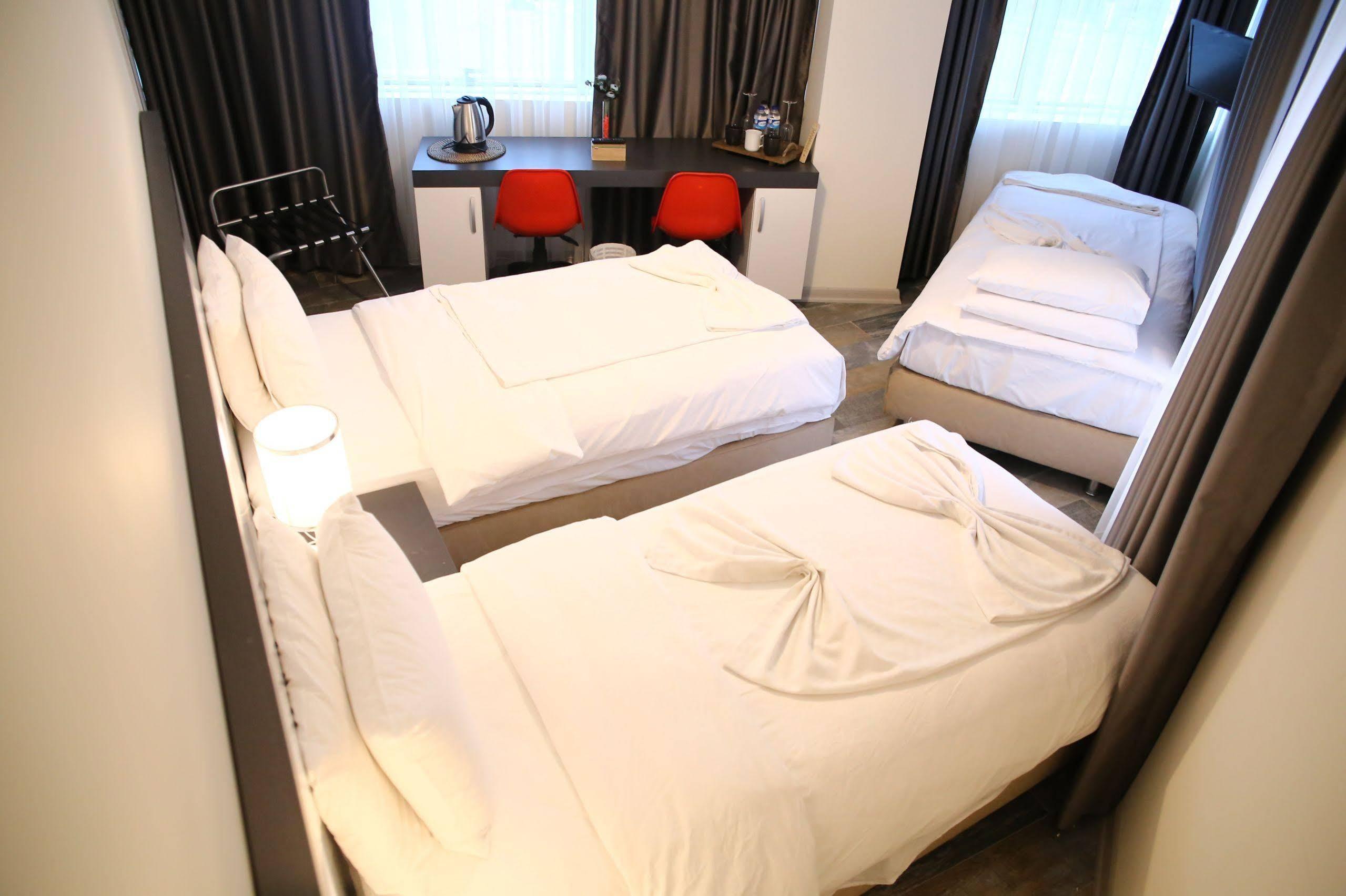 Eva Otel Tuzla Exteriör bild